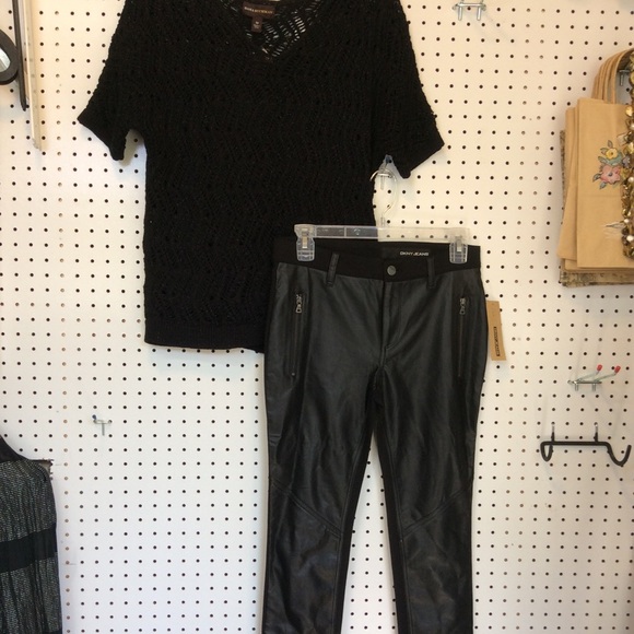 DKNY Woman’s Skinny Jeans Vegan Leather Front SALE❗️ - Picture 5 of 6